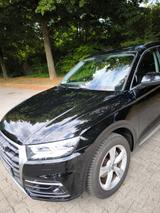 Audi Q5 2.0 TFSI S tronic quattro design design - Audi Q5 Gebrauchtwagen in Stuttgart
