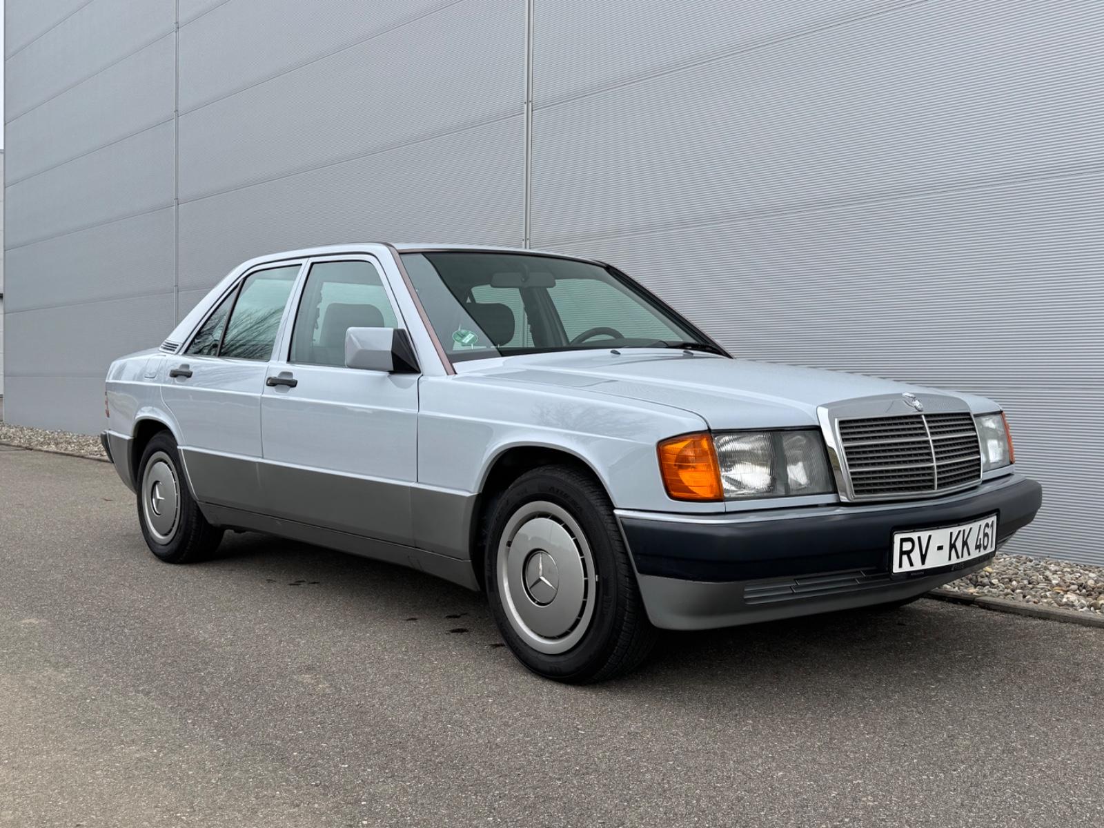 Mercedes-Benz 190E 2.0 Carraragrau Becker Europa H 2Hd.
