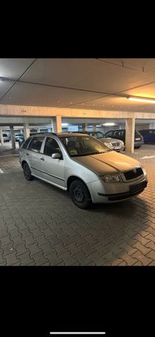 Skoda Fabia 1,9tdi.   Angemeldet 