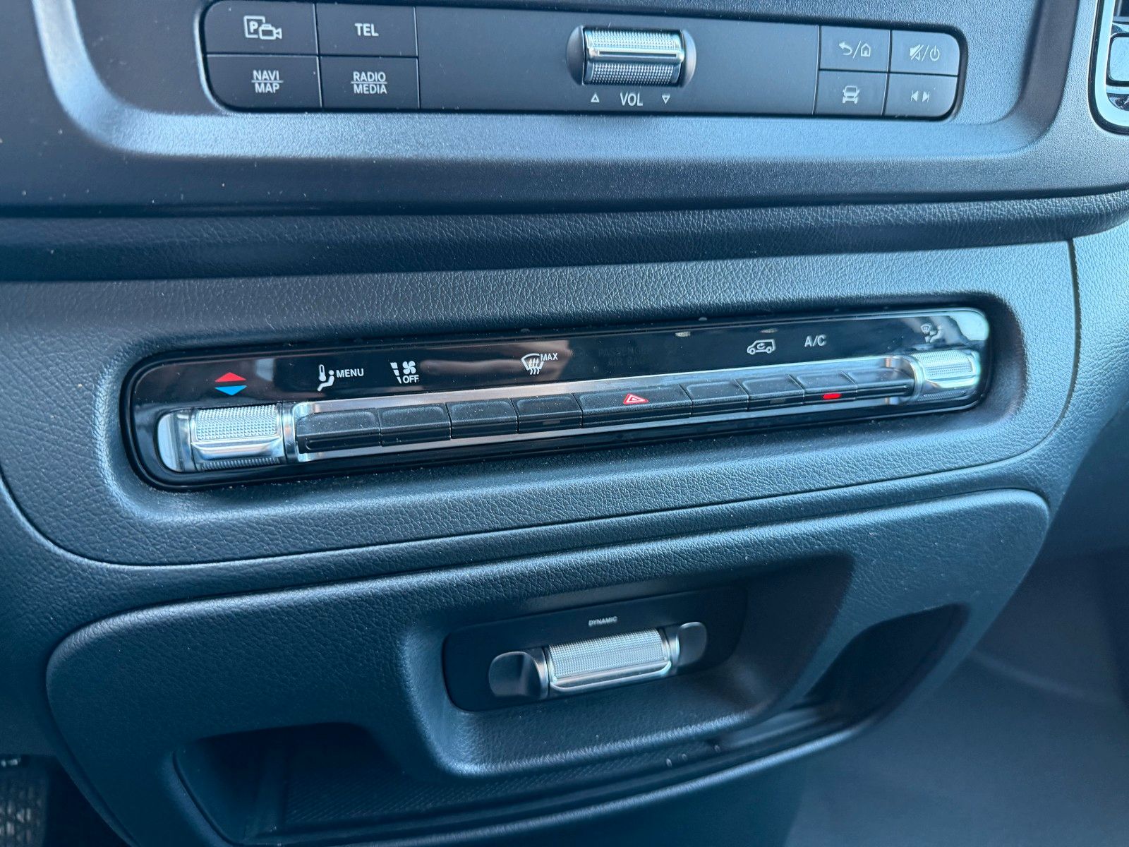 Fahrzeugabbildung Mercedes-Benz Vito 116 CDI Extral Klima AHK2,5 Kamera