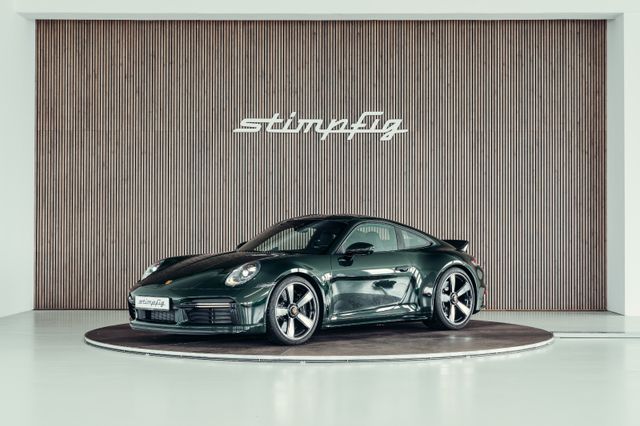 Porsche 992 Sport Classic, PTS Brewster Green, MwSt.