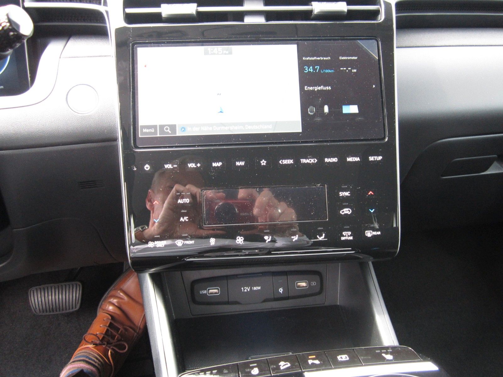 Fahrzeugabbildung Hyundai Tucson Trend Hybrid 2WD Tageszulassung