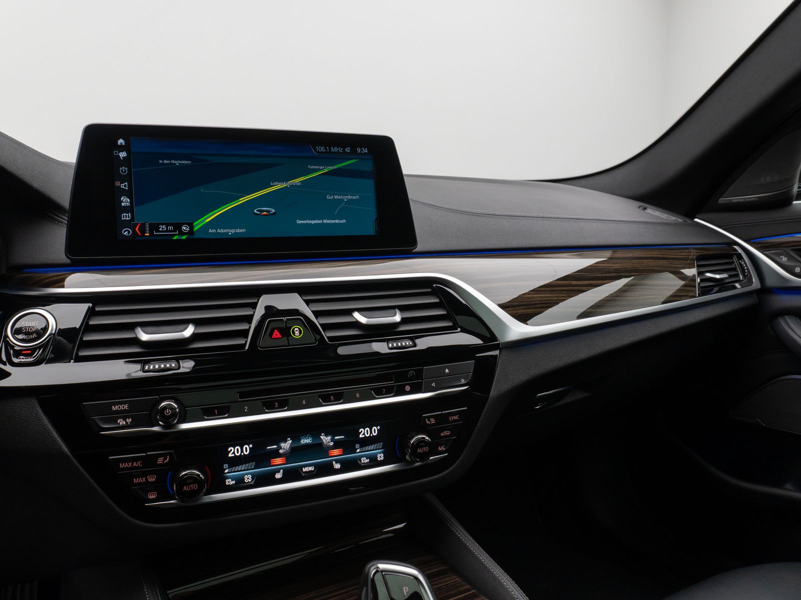 Fahrzeugabbildung BMW 540i xD Luxury Line Panorama Kamera HUD DAB H/K