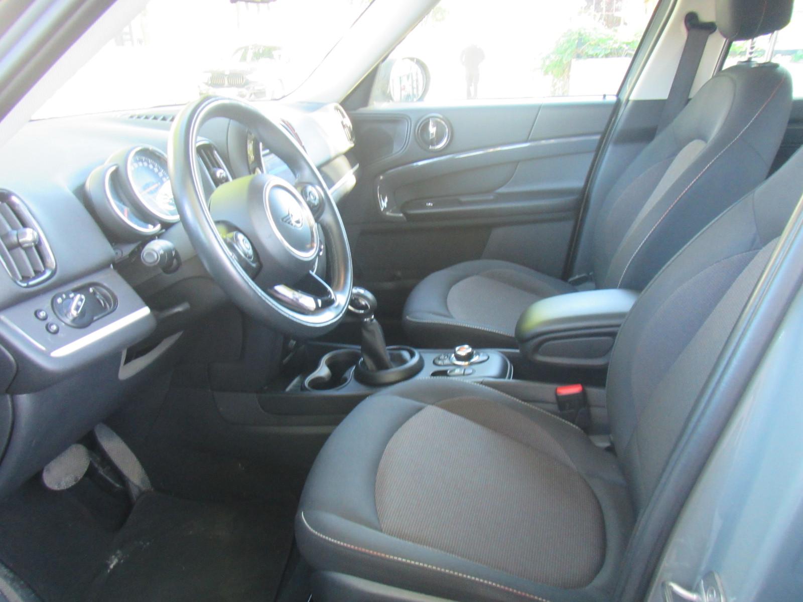MINI Cooper SE Countryman ALL4 Navi LED PDC Autom.