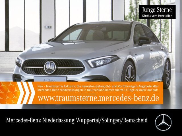 Mercedes-Benz A 250 e Lim AMG/LED/Kam/CarPlay/AugReal/Keyless