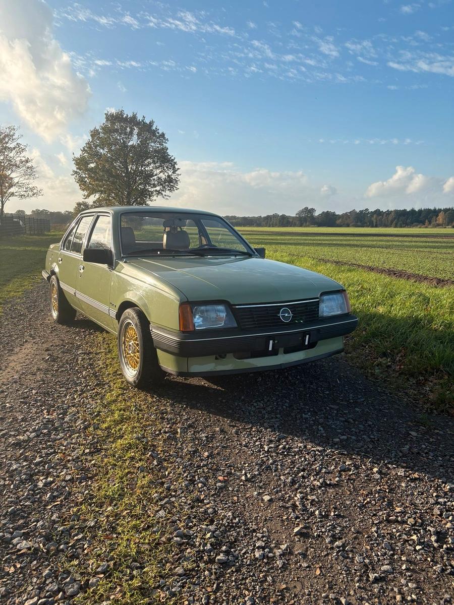 Opel Ascona