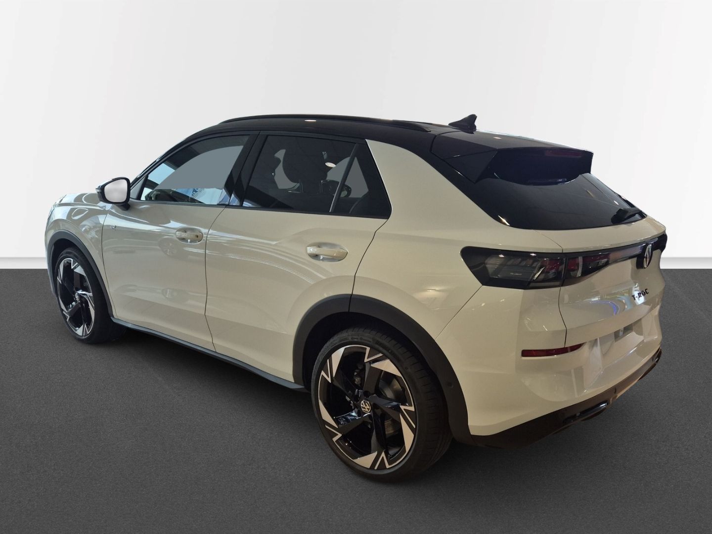 Volkswagen T-Roc R-Line 1.5 eTSI DSG Black Style neues Mod foto 2