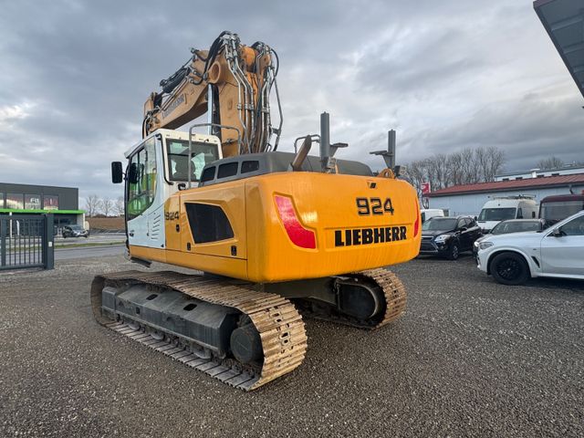 Liebherr R 924  LC ( OilQucik OQ 80 Powertilt  )