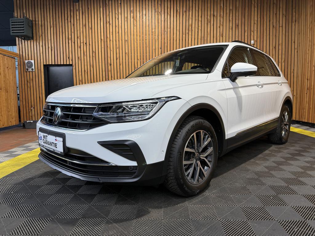Volkswagen Tiguan 20 TDI Life DSG NaviACCAHKKamLED 2023