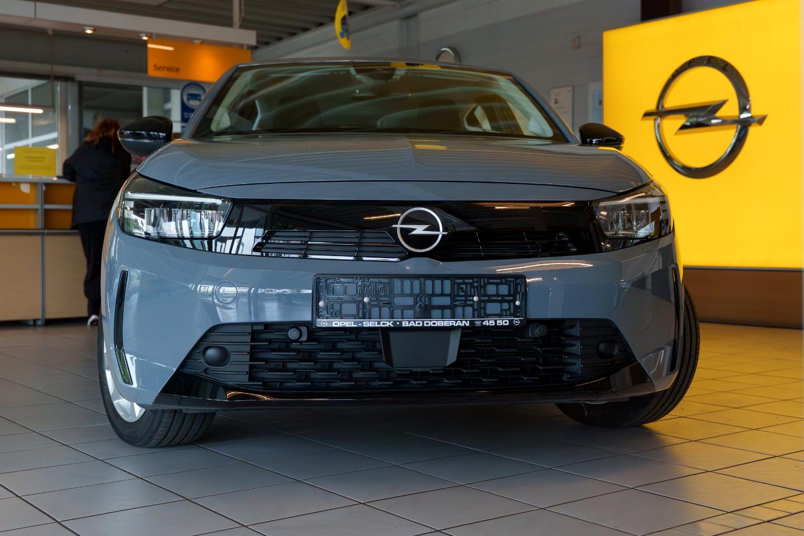 Opel Corsa F Basis