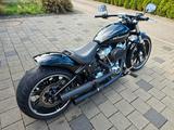 Harley-Davidson Softail Breakout 114 - HARLEY-DAVIDSON SOFTAIL BREAKOUT