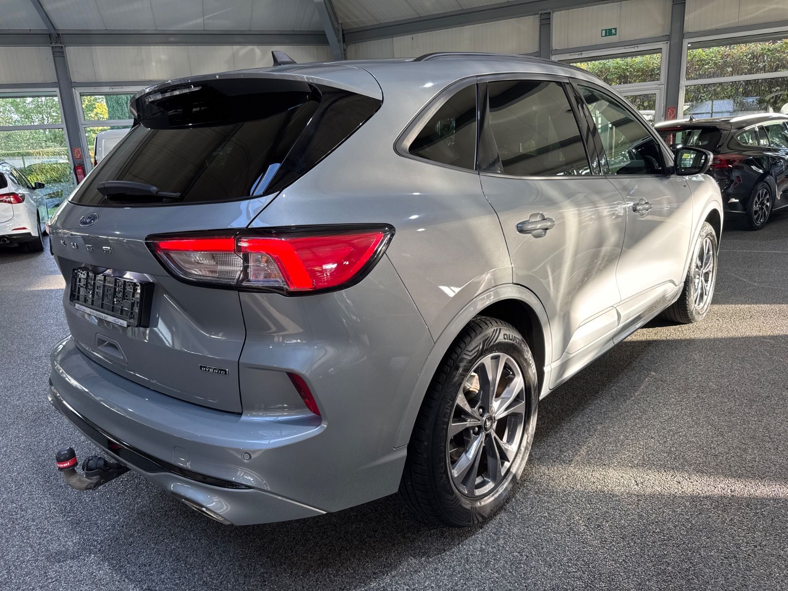 Ford Kuga 2.5i PheV ST-Line X LederAHKWinter RfK B&O imagem 2