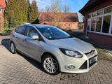 Ford Focus 1,6 EcoBoost 110kW Titanium Titanium - Ford Focus mit Benzin-Antrieb: Limousine, 1.6