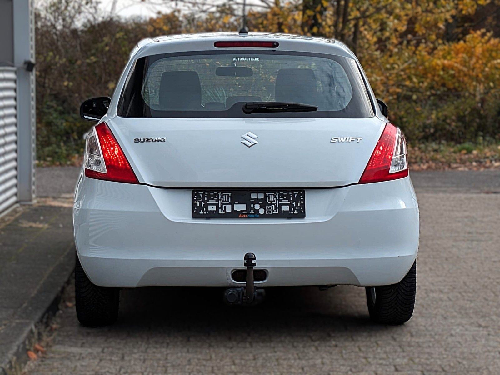 Fahrzeugabbildung Suzuki Swift 1.2 KLIMA TEMPOMAT ALLWETTER AHK ALU