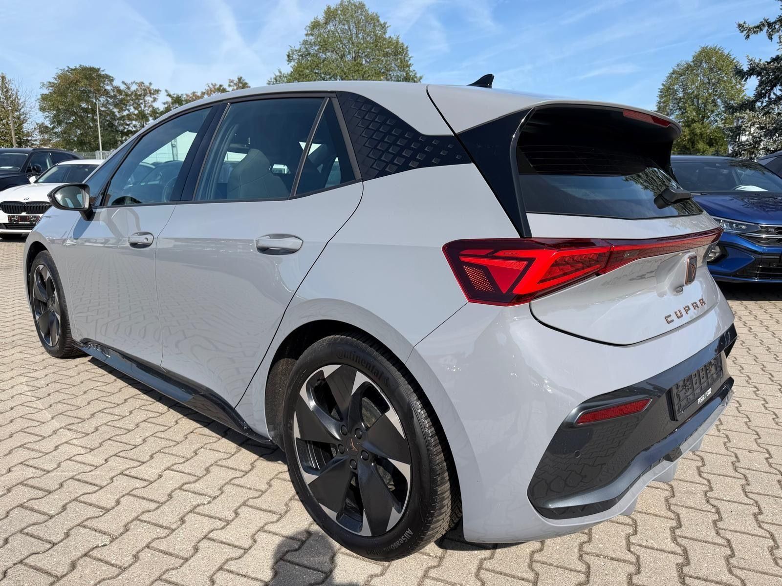 Cupra Born 170 kW Navi Kamera ACC SHZ PDC PILOT M imagem 3