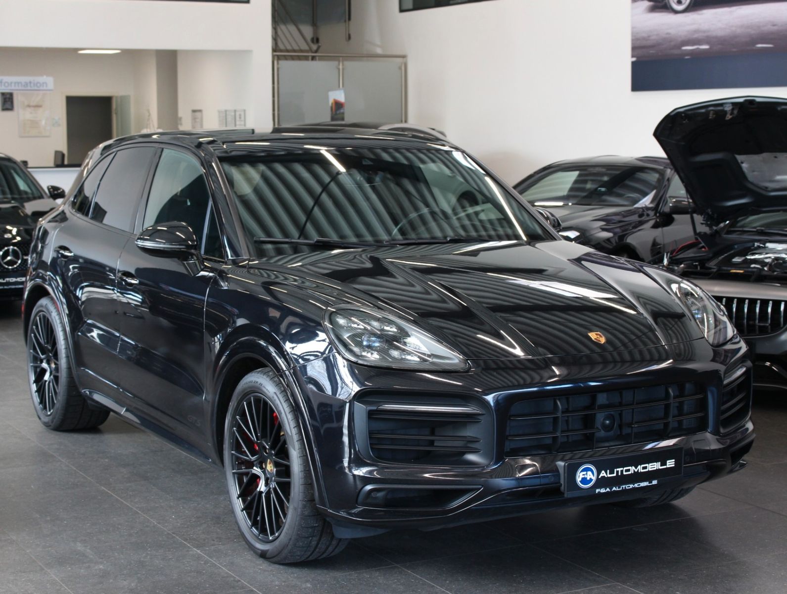 Fahrzeugabbildung Porsche Cayenne GTS*Soft Close*Hud*PNRM
