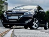Peugeot 208 Allure PDC Klima SHZ Leder Sportpaket Tempo - Peugeot 208 aus 2012