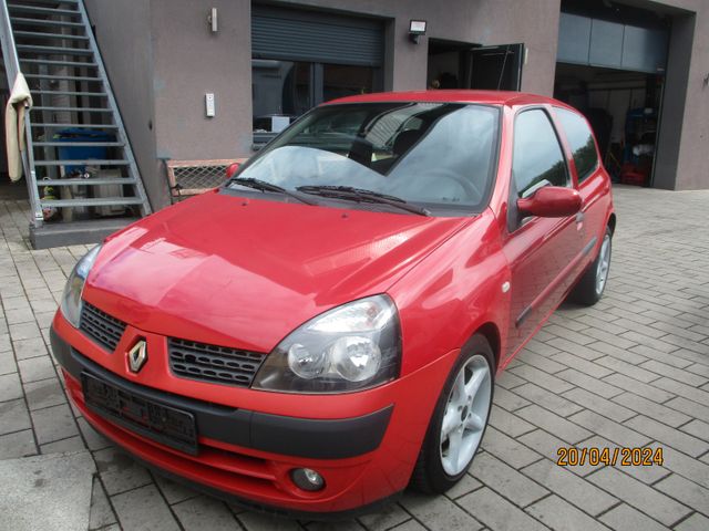 Renault Clio 1.4 16V