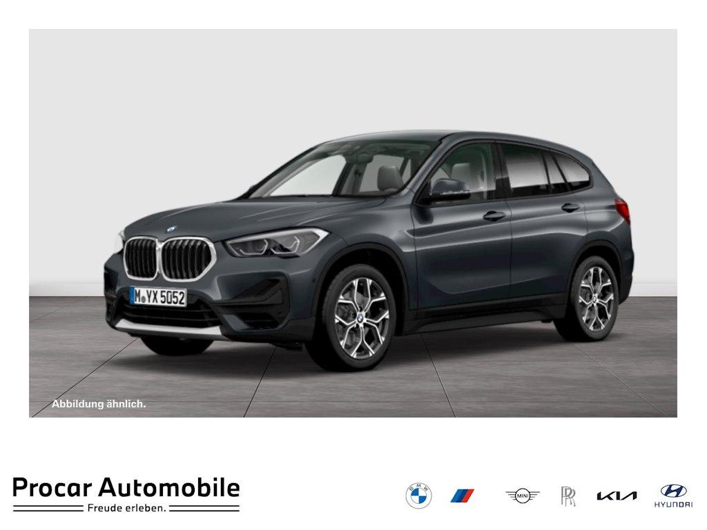 BMW X1 sDrive18i Advantage DAB LED RFK Navi Shz PDC