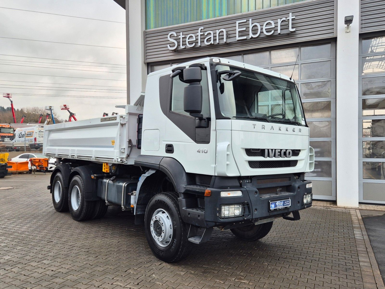 Fahrzeugabbildung Iveco Trakker AT260T41W 6x6 Meiller AHK