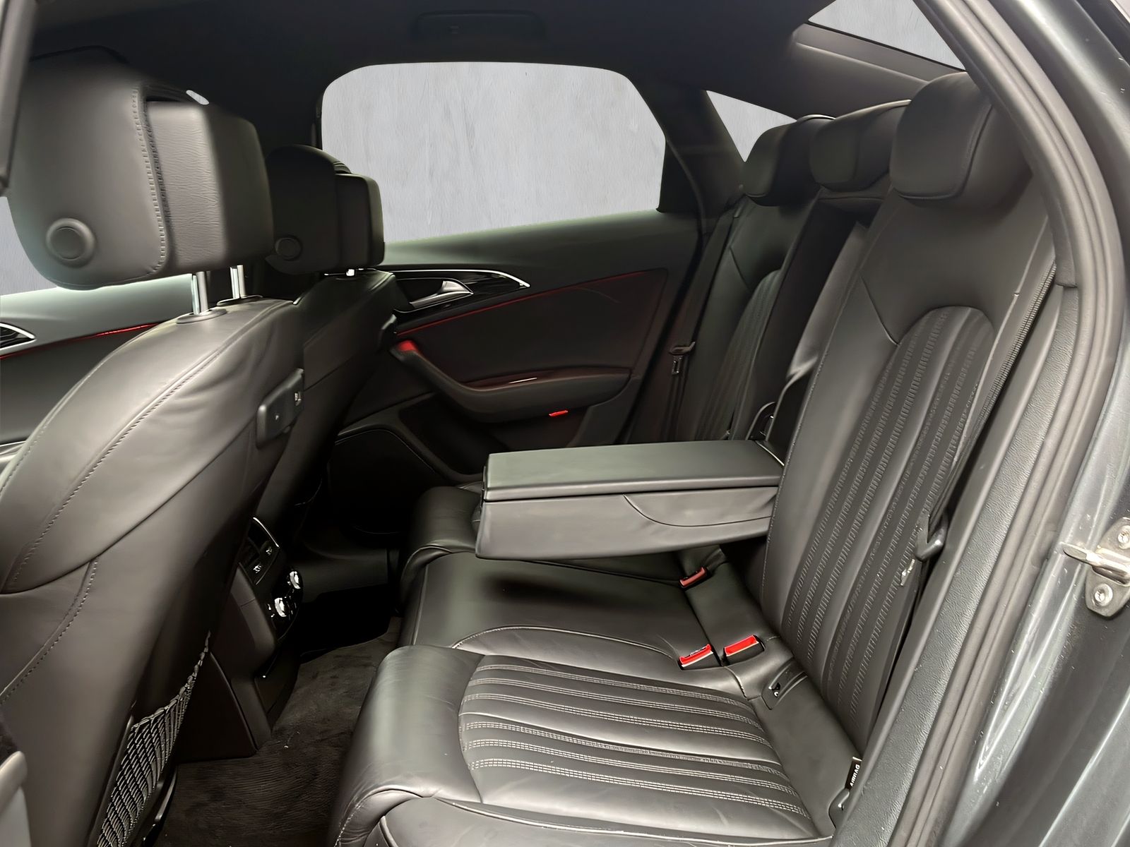 Fahrzeugabbildung Audi A6 3.0 TDI competition LIM. ACC HEAD UP WEBASTO