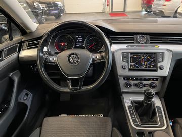 Volkswagen Passat Variant Comfortline *ACC*SHZ*NAVI*