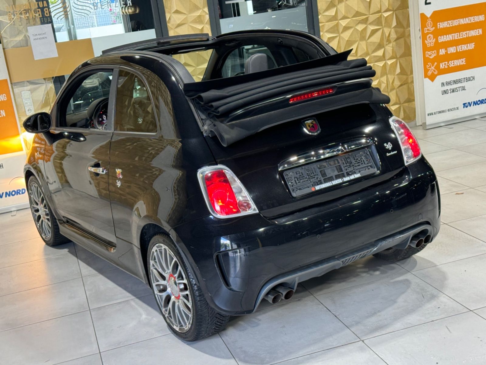 Fahrzeugabbildung Abarth 500 Cabrio 595 C Turismo//CABRIA//SPORT//SOUND