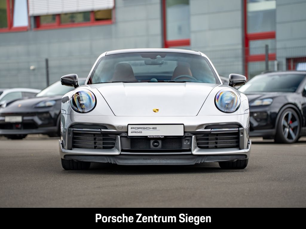 Porsche 992 (911) Turbo S