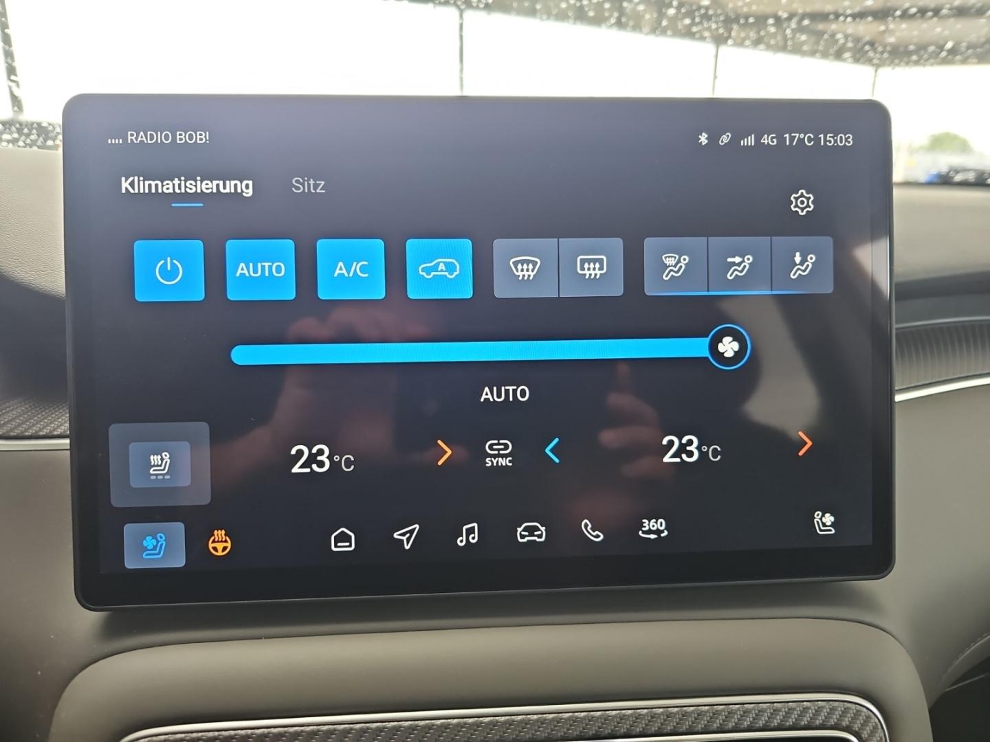 MG S6 EV Lux AWD, Panoramad., Navig., bel. Sitze 36