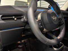 Fahrzeugabbildung MINI Cooper C 1,5 Steptronic Classic Trim