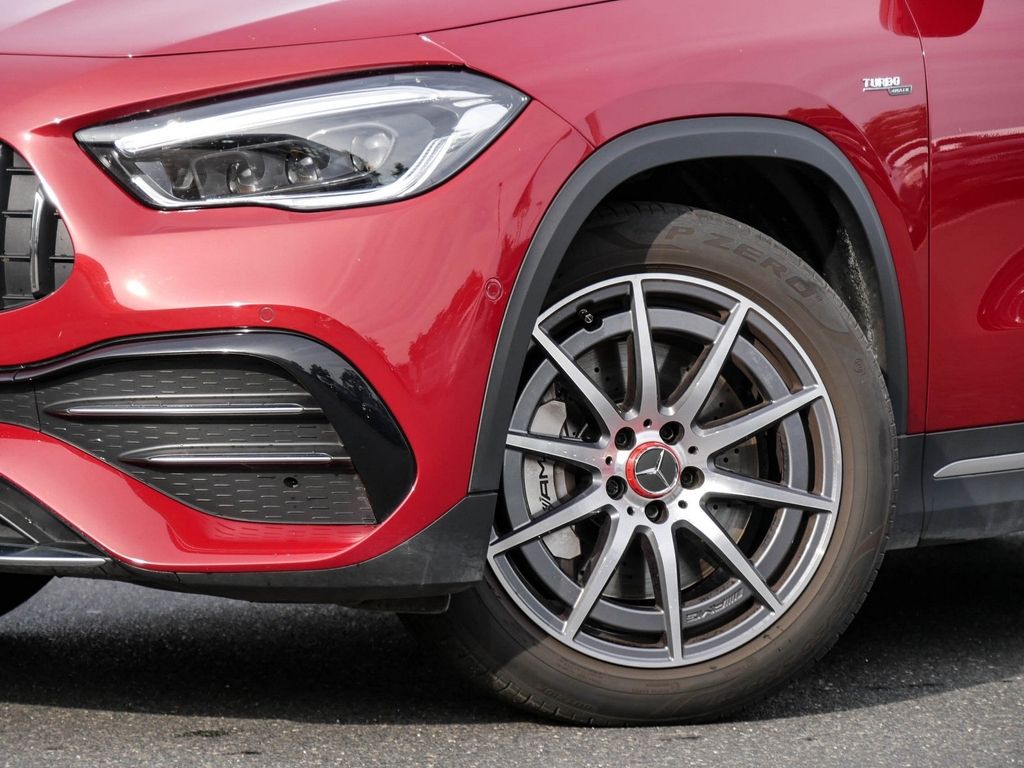 Mercedes-Benz GLA 35 AMG AMG GLA 35 4M |DISTR|KEYL|NAVI|MBeam|PANO|BURM