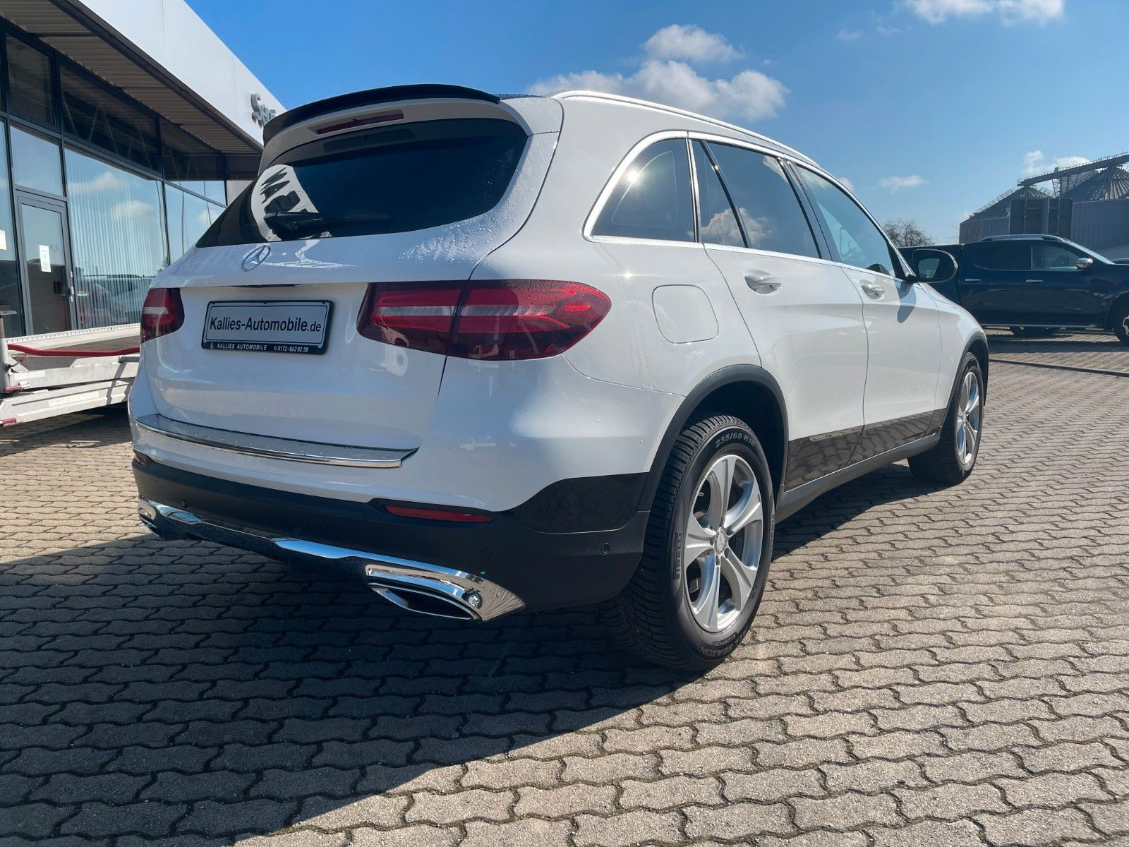 Fahrzeugabbildung Mercedes-Benz GLC 250 GLC GLC 250 d 4Matic AMG-Line