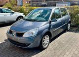 Renault Megane Scenic. Automatik. Klima - Renault Megane aus 2008 mit Diesel-Antrieb