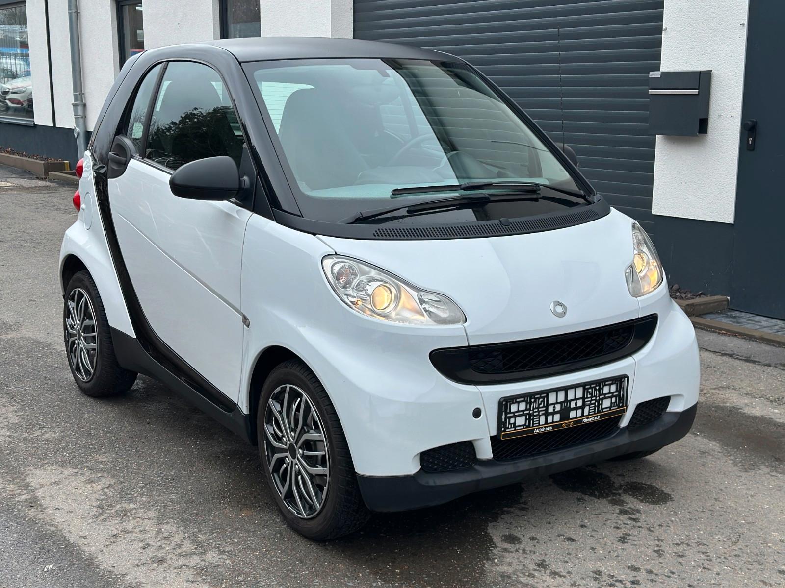 Smart ForTwo HALBAUTOMATIK/KLIMA/SERVO/VOLL SCHECKHEFT