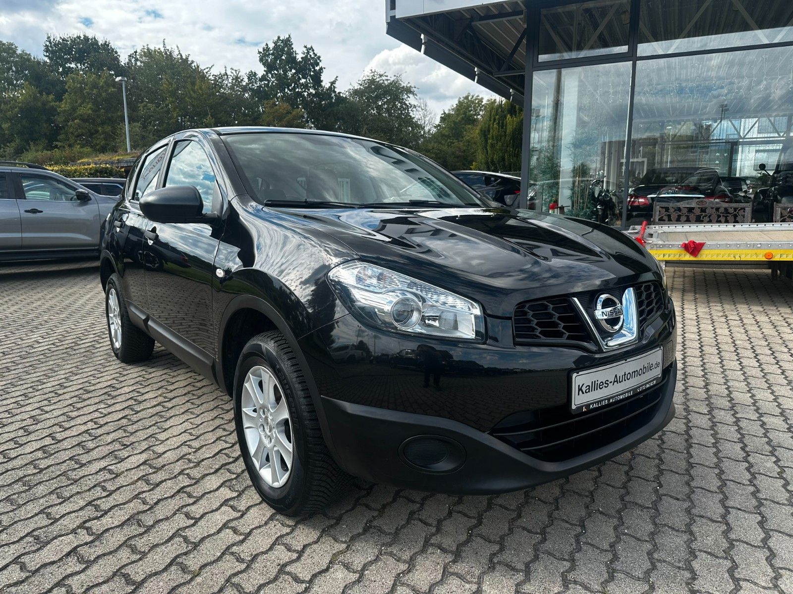 Fahrzeugabbildung Nissan Qashqai Visia Top Zustand / SH gepflegt / AHK