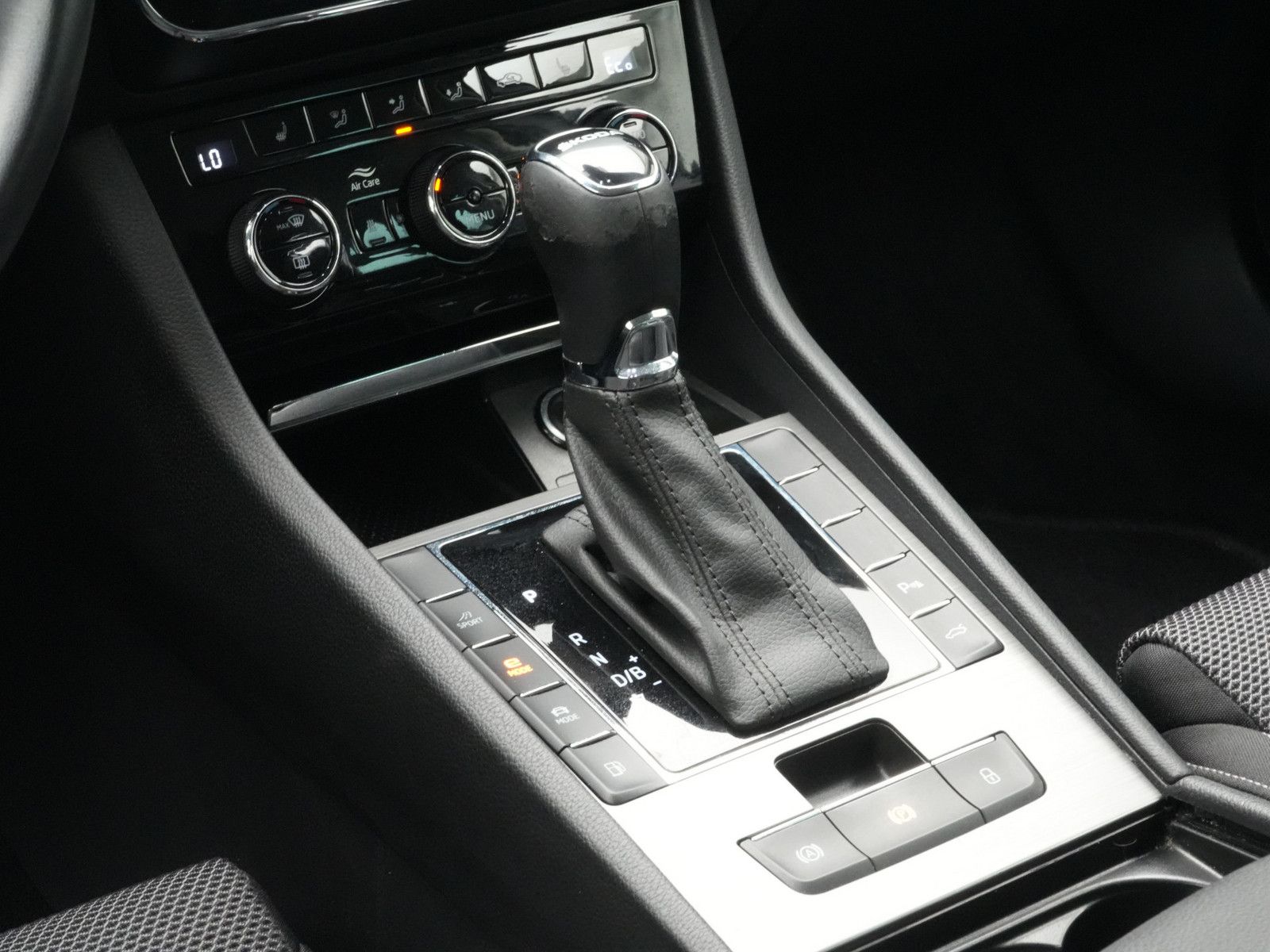 Skoda Superb - Bild 11