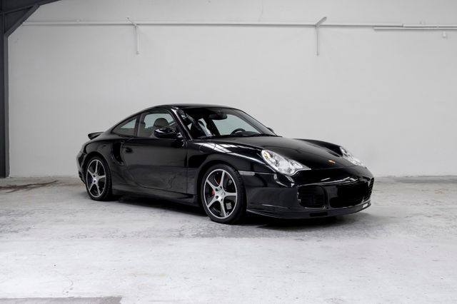 Porsche 996 Turbo Coupe - 41.780 km - first paint