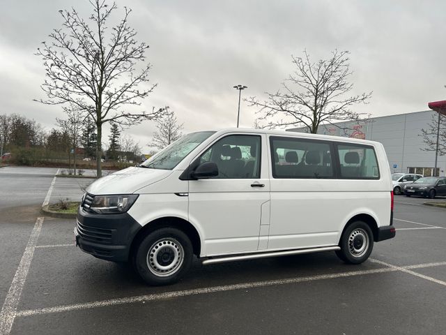 Volkswagen T6 Transporter 9 Sitze CNG/Benzin 2 St.vorhanden