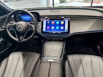 Mercedes E 200 - 7