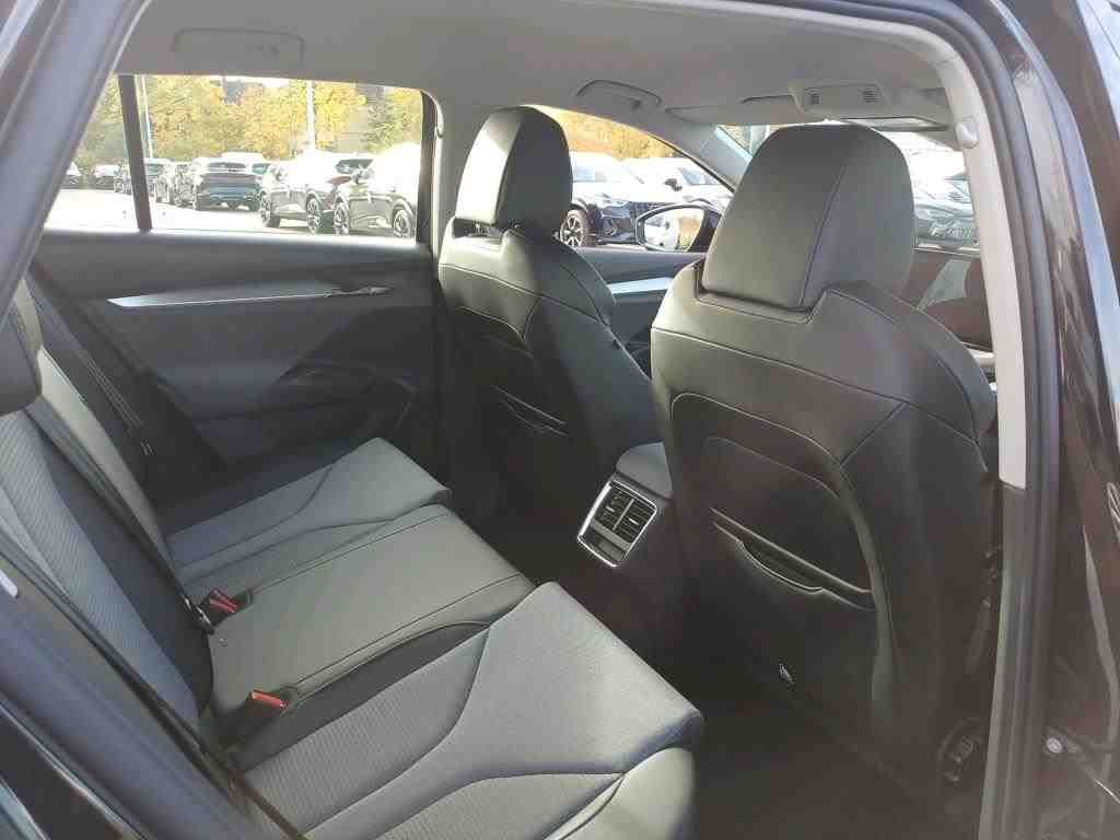 Skoda Enyaq - Bild 6