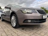 Skoda Superb Combi Exclusive - Skoda Superb aus 2013