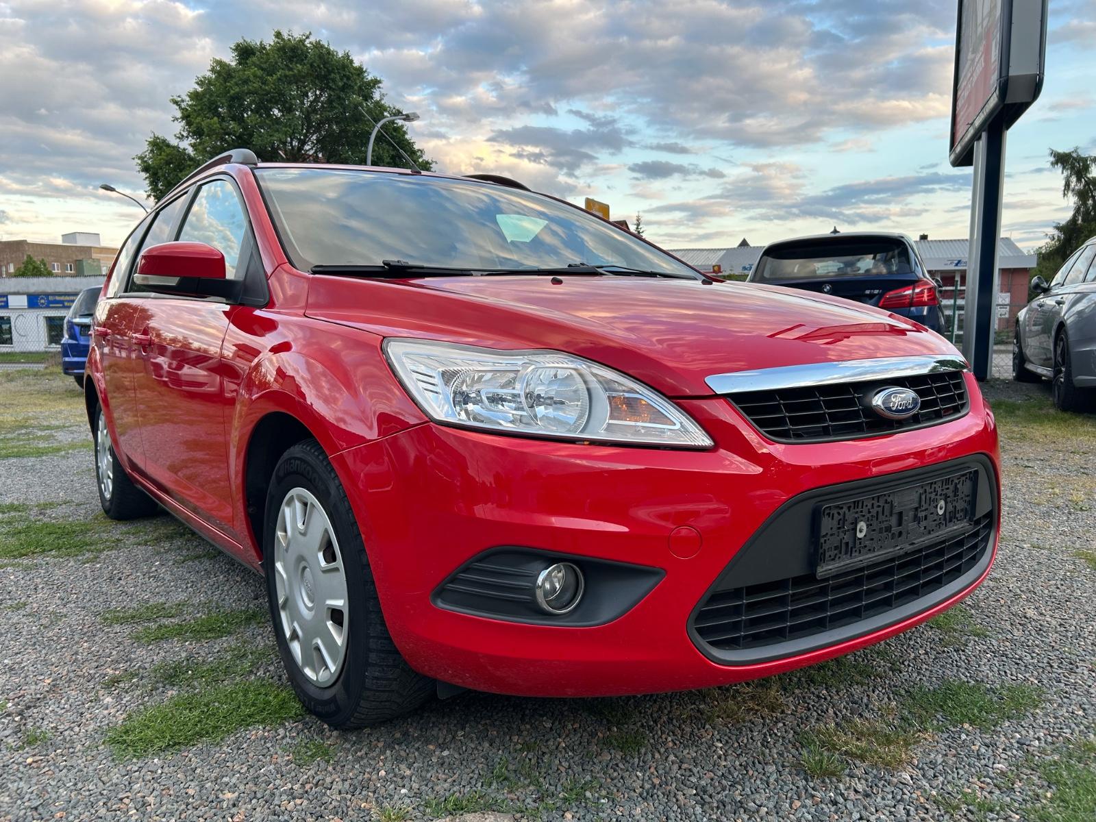 Ford Focus Turnier Concept. KLIMA  Anhängerkupplung