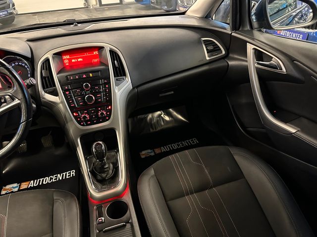 Opel Astra J Sports Tourer 150 Jahre Opel