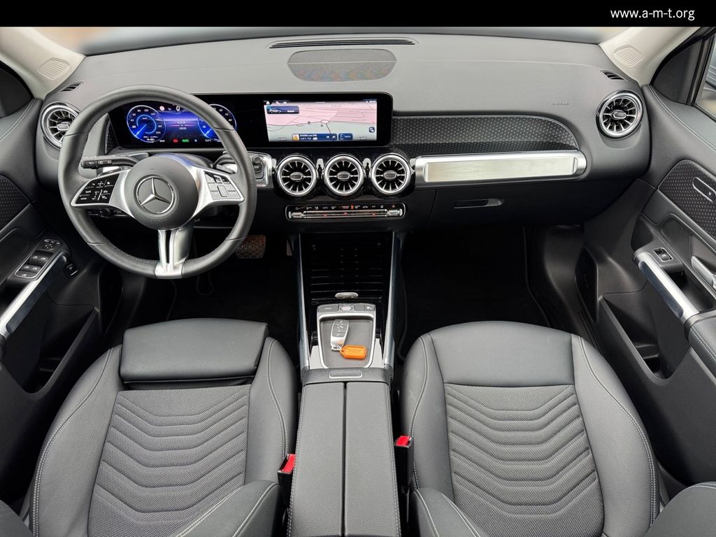 MERCEDES-BENZ EQB 300 4M Progr.Adv.*AHK*Totwinkel*Sound*Winter