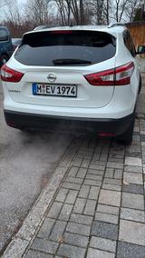 Nissan Qashqai 1.2 DIG-T Visia Visia - Nissan Qashqai Visia mit Benzin-Antrieb