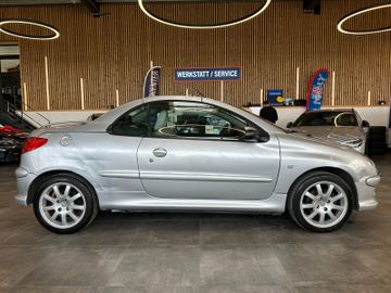 Peugeot 206 Cabriolet CC Platinum *TÜV NEU* Alu*Navi*