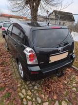 Toyota TOP Toyota Corolla Verso 7 S.+AHK+Tempom. - Toyota Corolla Verso aus 2007 mit Diesel-Antrieb