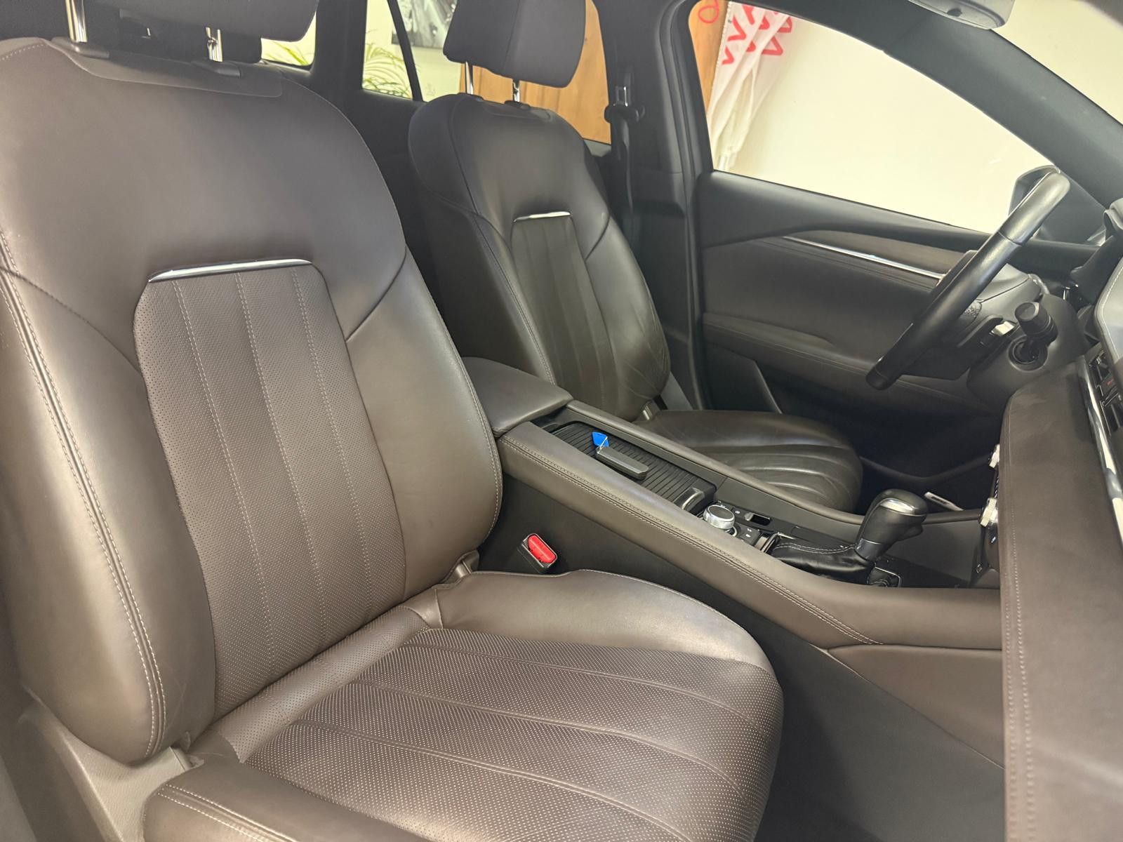 Fahrzeugabbildung Mazda 6 Kombi Sports-Line / LED/NAVI/LEDER/KAMERA