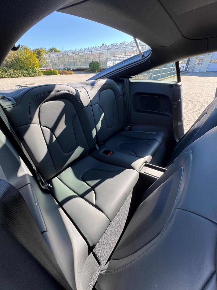 Audi TT Coupe S line 2.0 TFSI Quattro S tronic 7063km