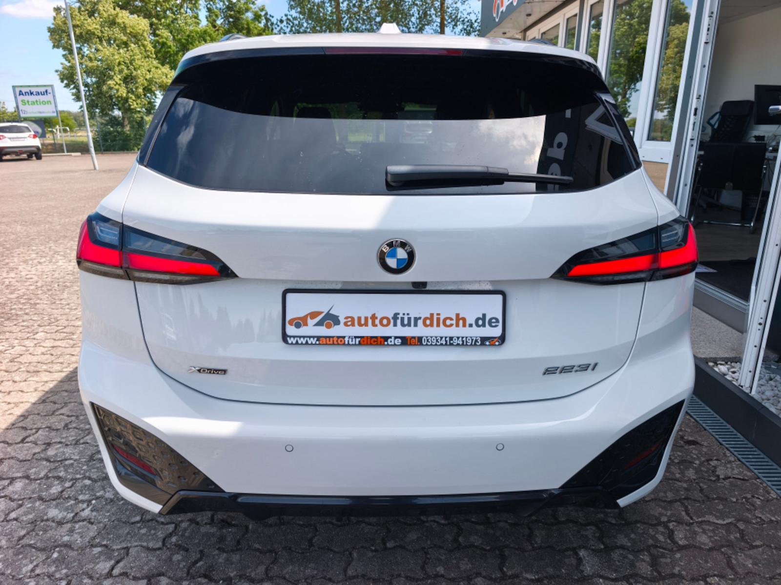BMW 223 i xDrive*M-Sport*AHK*LED*Pano*Navi*Kamera*